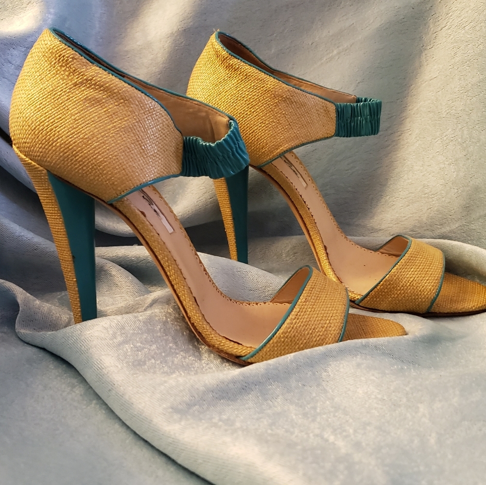 Oscar de la Renta shoes.